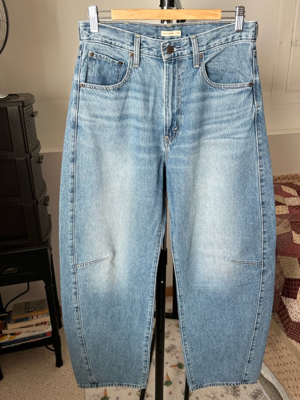 Levi’s Cinch Barrel Wide Leg Jeans 30